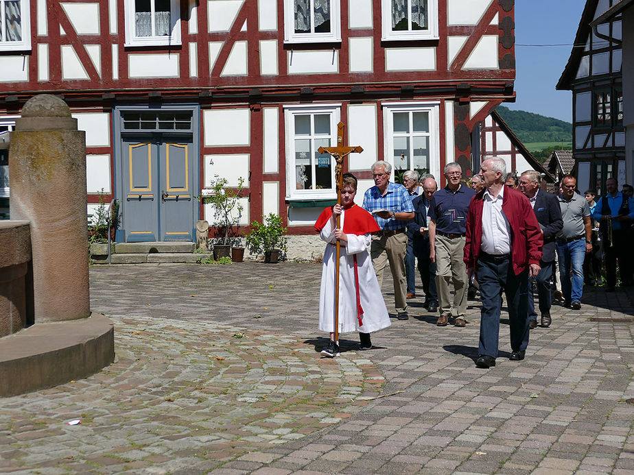 Festgottesdienst zum Kirchweihtag (Foto: Karl-Franz Thiede)